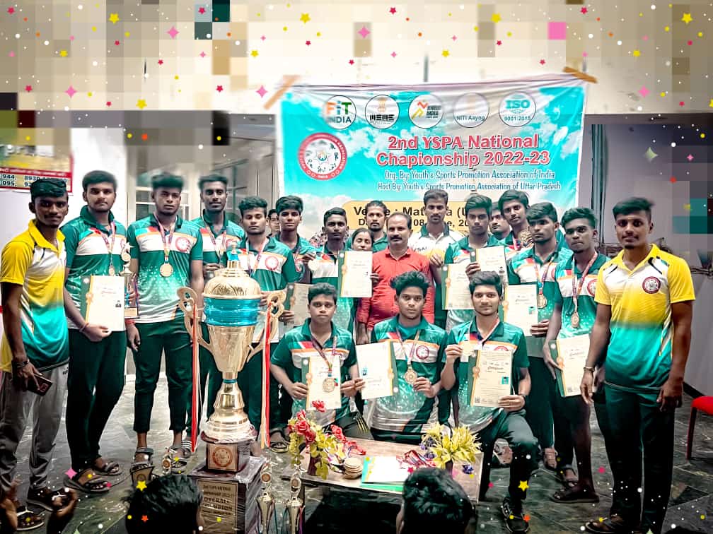 Vigneshwar2411's tweet photo. @DinakaranNews @dinamalarweb @DinamaniDaily @dinathanthi @the_hindu Young Boys from Tamilnadu have won the All India Kabaddi championships conducted by YSPA. Hope you would like to cover this up in your news. @ProKabaddi
#yspa #kabbadichampionship #kabbadi https://t.co/2IkYUMd0L6