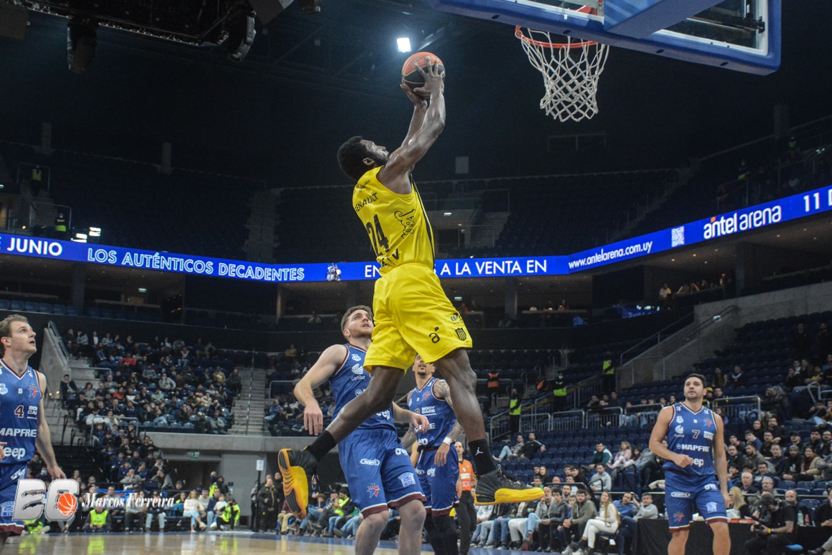bballroberts24's tweet photo. We made an impact! 1 at a time! Let's do this! #godisgood #game4win #longseries #1atatime #letsgo #juntos #together #peñarol #cap #clubatleticopeñarol #lub #fubb #uruguay #playoffs #year13 https://t.co/DD9C9CwS4m