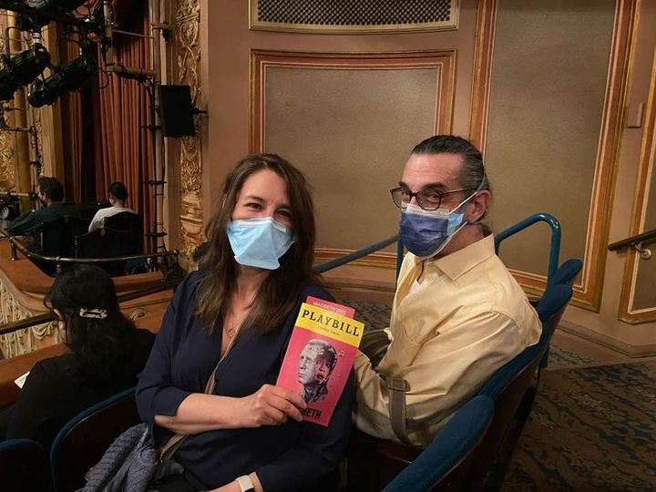 BethFalcone's tweet photo. Bubble, bubble!
#macbeth #danielcraig #broadway #theater #play #playbill #shakespeare #bethfalcone #longacretheater #macbethbroadway #macbethbway #bway #datenight https://t.co/TlTou8H2EM