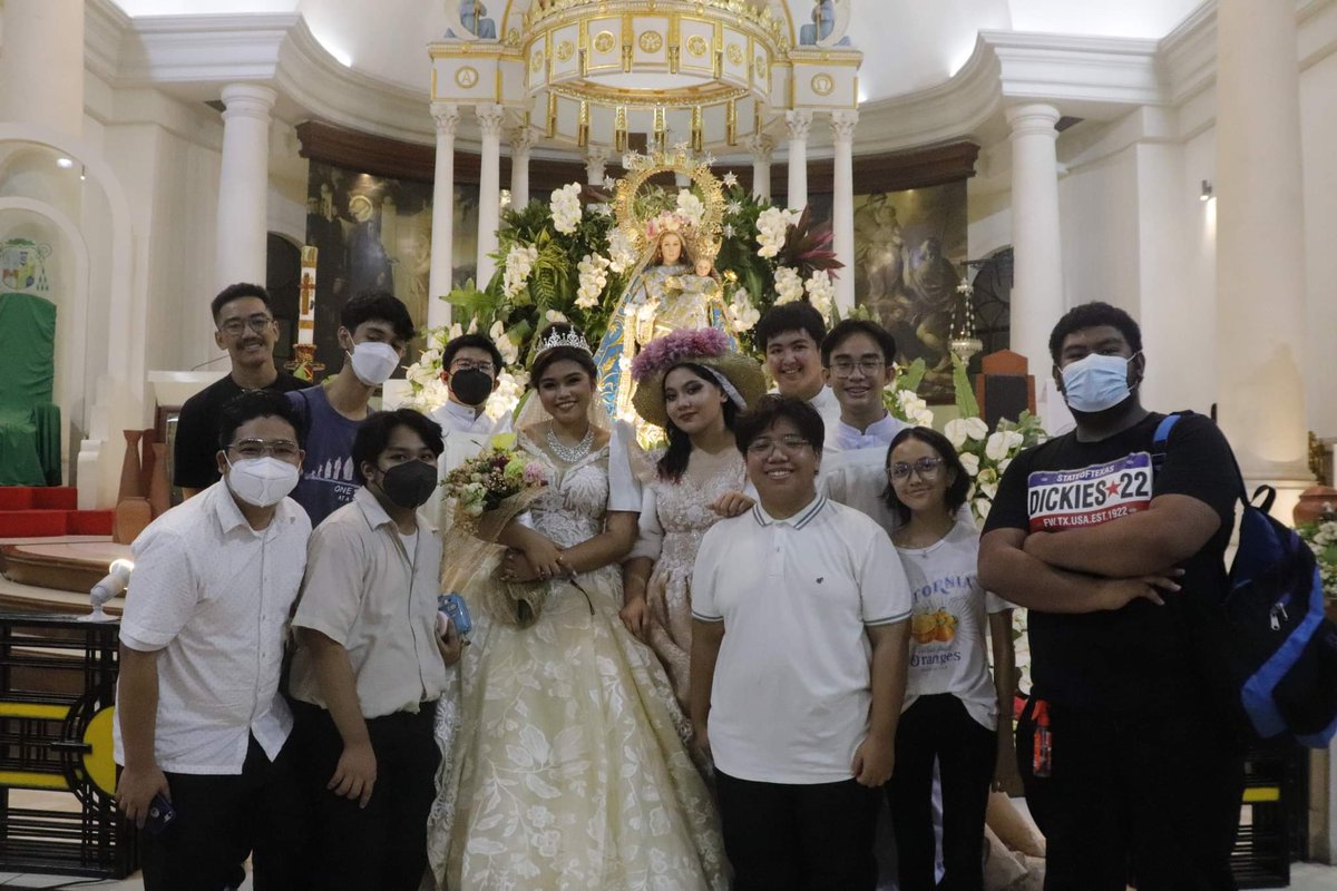 MaverickDeVera1's tweet photo. Happy National Best Friend Day.

@Johnnylang031 @JnlMllr @Ruskinmenace @crmllwrld
@shingcands @YourSisiya
@JaysonSalvi @caloypellero16 
@rfljnthnrys 

and sa Iba na nasa Pic.
thanks for the Friendship 💚💖
MAHAL KO KEYOO 🥰🌸 https://t.co/up3EJyMqnU