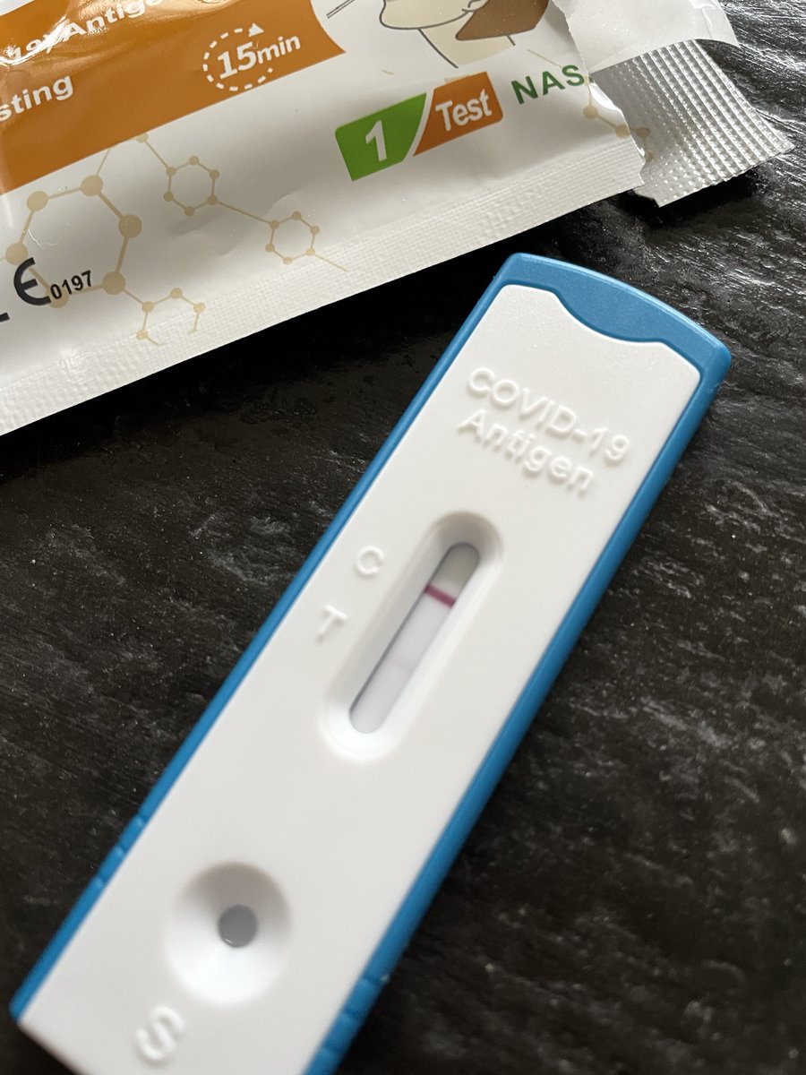 fernwehyvi's tweet image. Fast geschafft 💪🏻 #fuckcovid #tag10