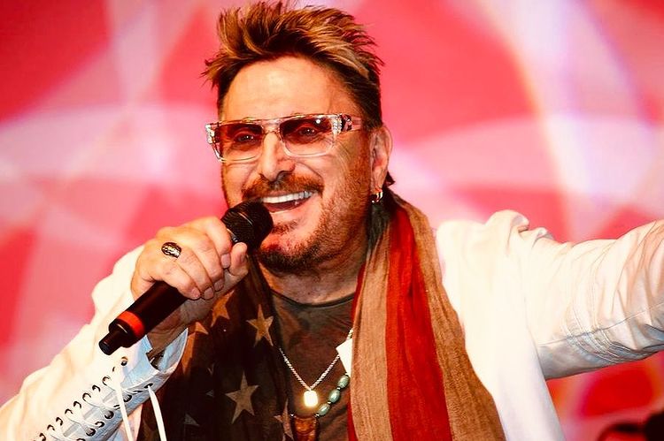 Happy birthday to Chuck Negron (Three Dog Night) 
(June 8, 1942). 