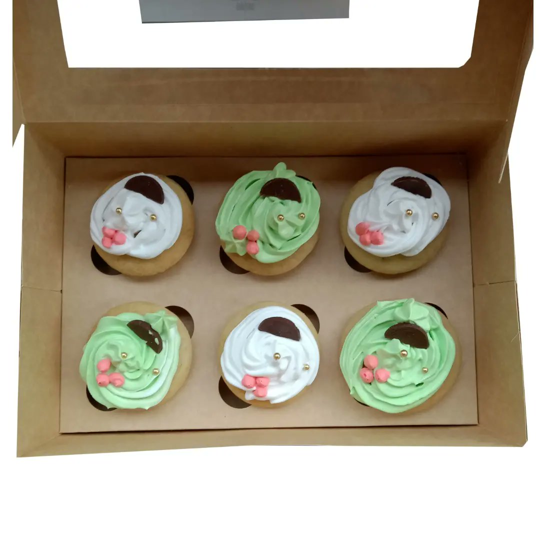 YoungmansInn's tweet photo. Vanilla Cupcakes 💚🤍
#youngmansinn #bakery #cupcakes #cupcakesofinstagram #cupcakedecorating #cupcakedesign #cupcakestagram https://t.co/u3q6lX4CuP