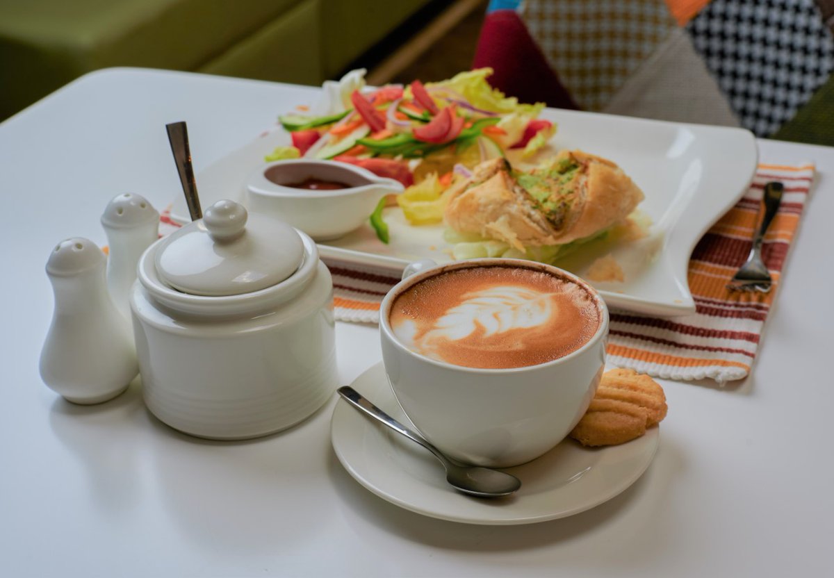 BatiansPeak's tweet photo. Had a tough morning? Don't worry. Neutralize that with our breakfast combo prepared & served with love.
Location: Batians Lane, off Argwings Kodhek road, Kilimani
Call: +254714171842 OR
Mail: enquiries@batianspeak.co.ke
#Breakfaststories #goodmorning #FoodieBeauty #hotelmeetup https://t.co/bytQsQPiTn