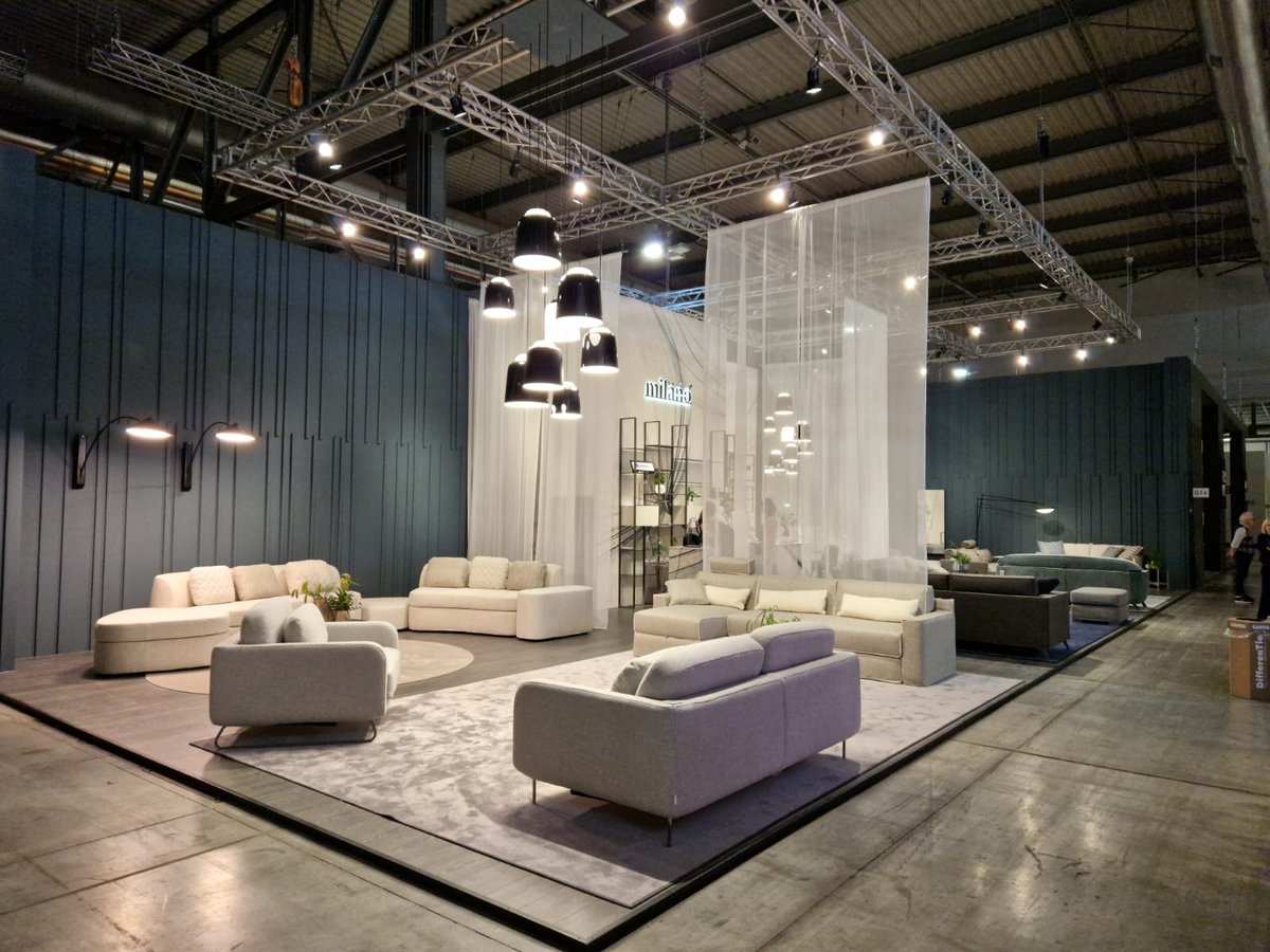 likedesignitaly's tweet photo. First day of #salonedelmobile has gone, we wait for the second day and meet customers
Hall 7, Stand G14 G16 and discover the novelties

#isaloni2022 #sofabeds #schlafsofas #canapesconvertibles #divaniletto #sofascama #design #milanobedding #interiorarchitecture #interiordesign https://t.co/KUQTbZRQur