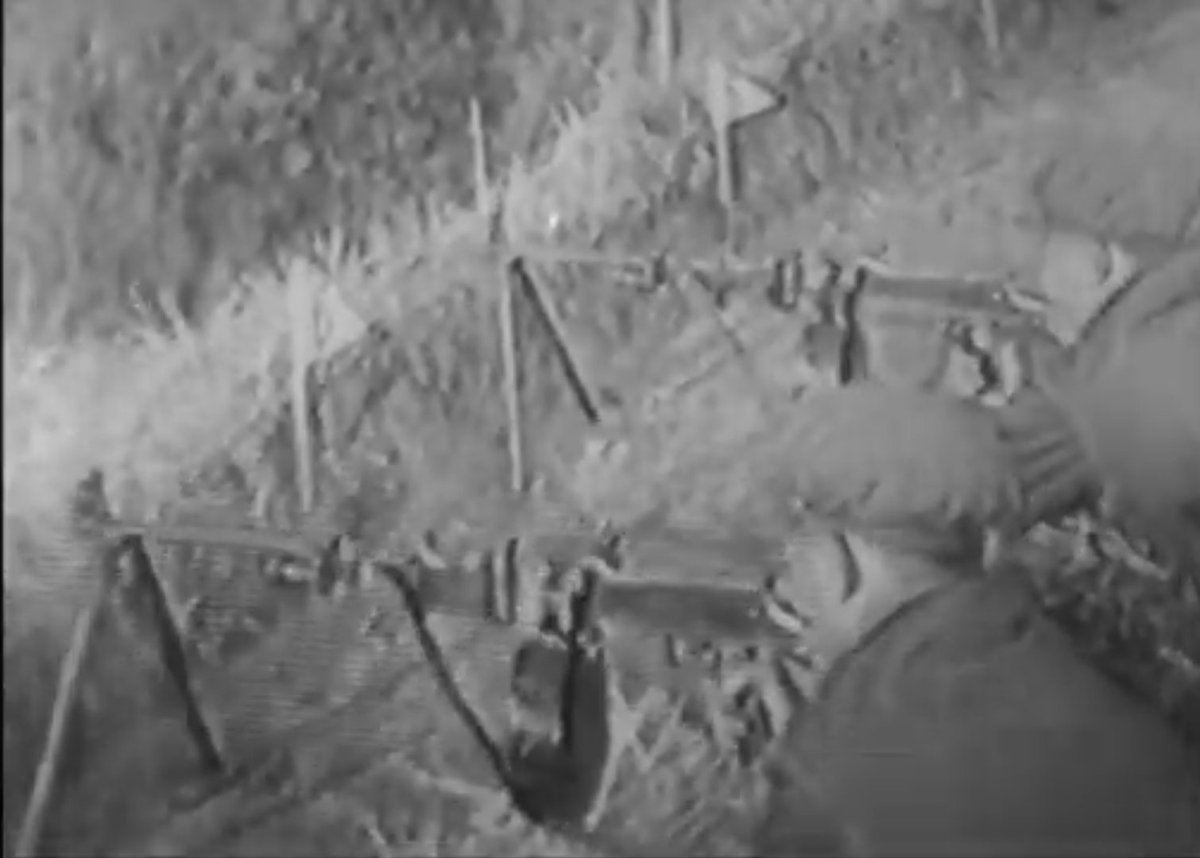 朝鮮人民軍bot on Twitter 