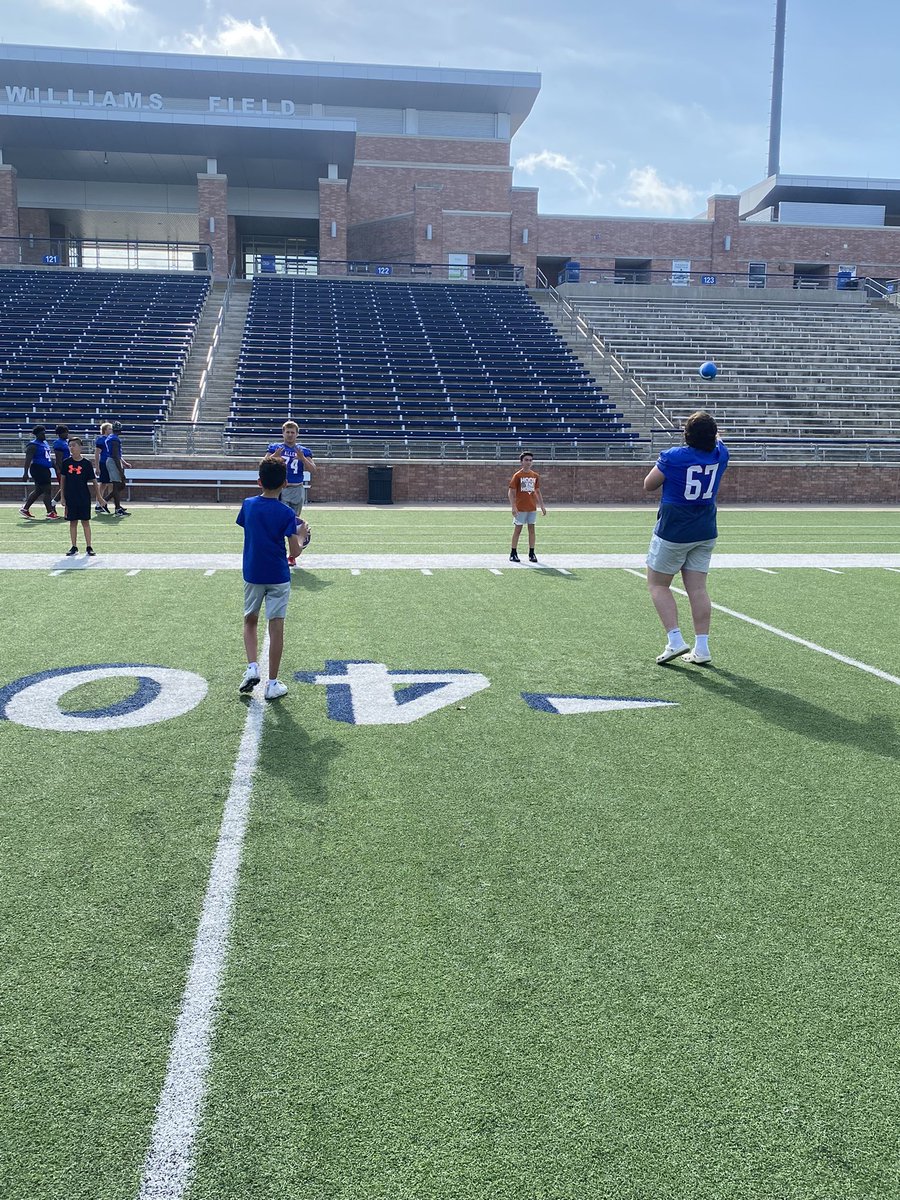 cmasters661's tweet photo. Great way to start the summer! Getting to show myself and the future eagles what it truly means to wear the A!!! @RMartin51 @CoachLWig @alleneaglesfb https://t.co/Aa3U21ZWdg