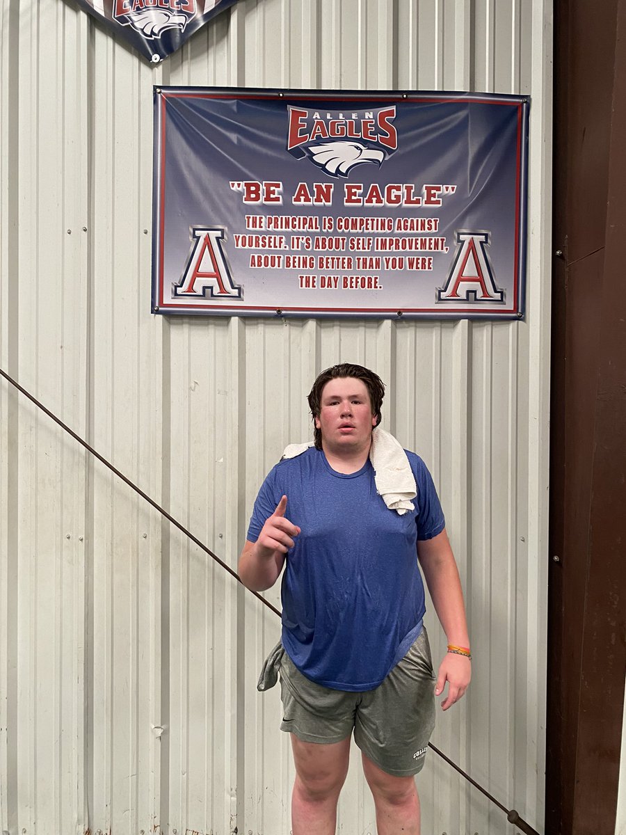cmasters661's tweet photo. Great way to start the summer! Getting to show myself and the future eagles what it truly means to wear the A!!! @RMartin51 @CoachLWig @alleneaglesfb https://t.co/Aa3U21ZWdg