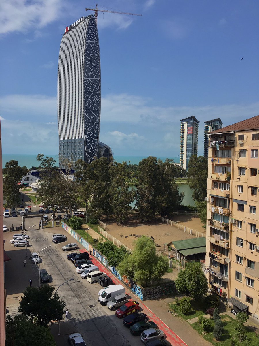 Good morning friends !🌞🌻
Have wonderful and sunny day 
#NFTCommunity #NFTs