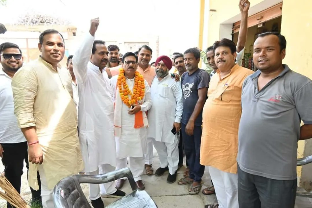 BJP4RampurUP's tweet photo. जनसंपर्क
दिनांक : 8 जून 2022
विधानसभा क्षेत्र : मिलक
मंडल : मिलक नगर
#BJP4RampurUP
#BJPWinningByPolls
#MPByPoll
#RampurWithBJP https://t.co/g8Rjw2IicP