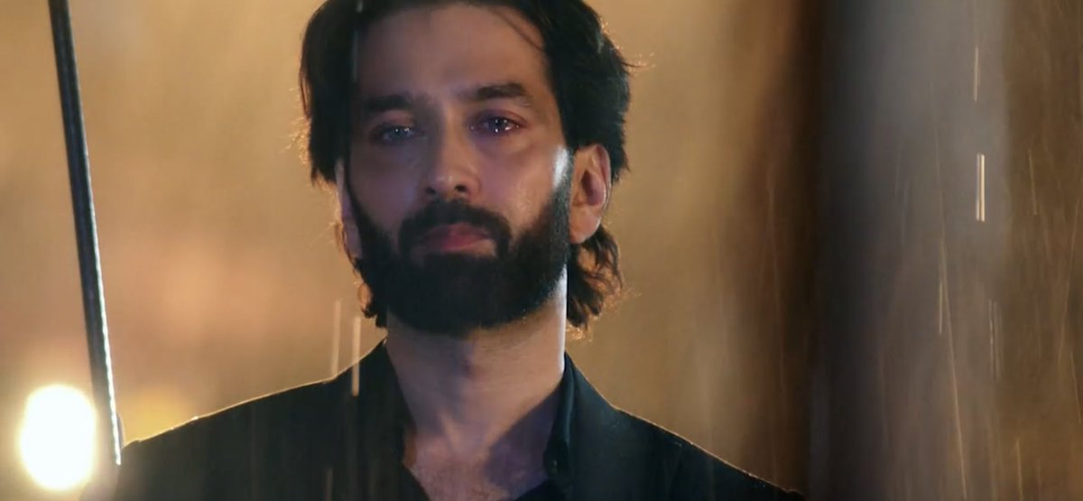 Ritz__here's tweet photo. "What Ram's love did to Priya VS what Priya Sood's LOVE did to Ram!"💔

#BadeAchheLagteHain2 https://t.co/CIyCsSNXOc