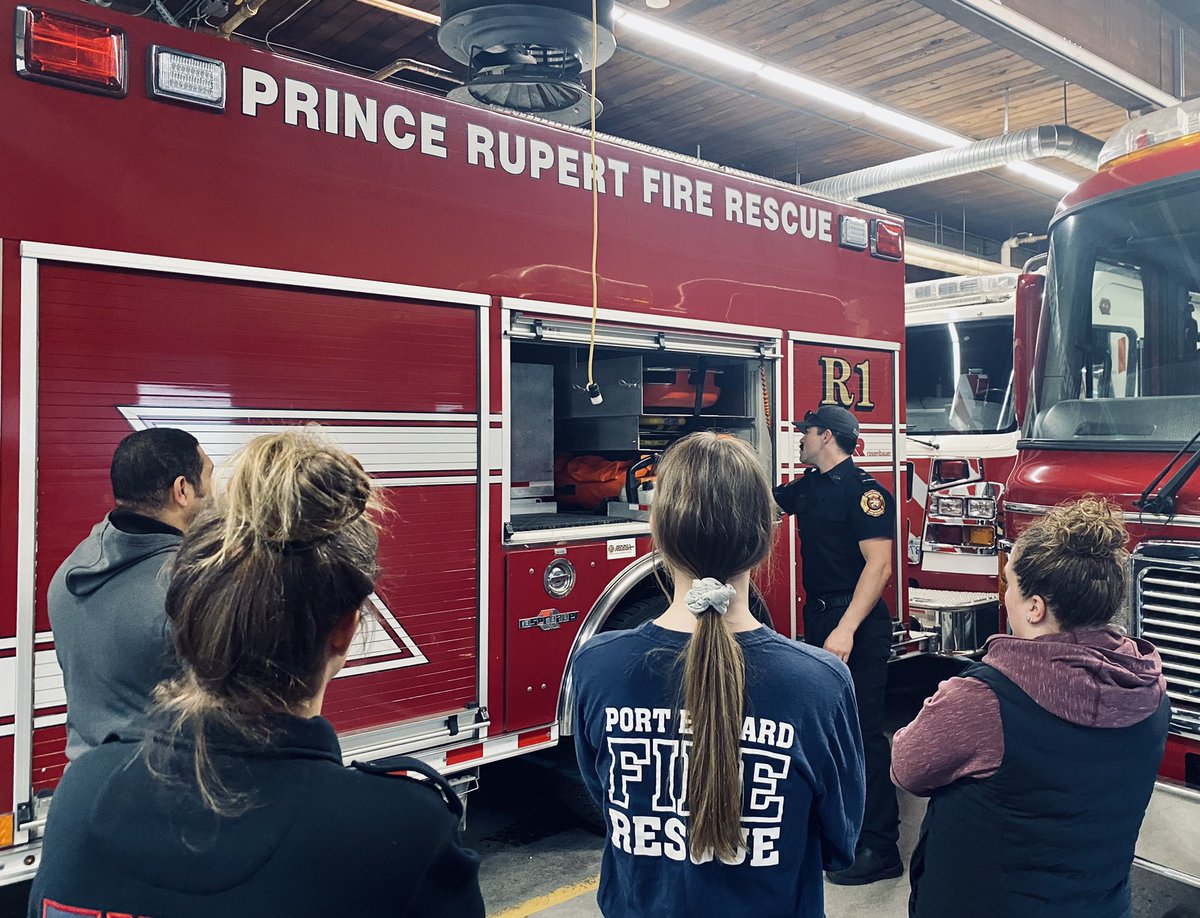 mikemcd79's tweet photo. Huge thanks to Prince Rupert Fire Rescue for familiarizing our crew with their apparatus and equipment. These types of visits help our two crews become better synced for future mutual aid calls. #PEVFD https://t.co/T7pXAdHRzO