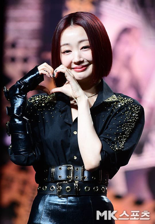 WFKSecretNumber's tweet photo. 🔥DOOMCHITA🔥

Showcase - Jun 8th 2022

Léa

#SECRET_NUMBER #시크릿넘버 #LÉA #레아
#DOOMCHITA #둠치타 #COMEBACK @5ecretnumber https://t.co/hWdKCjSXHe