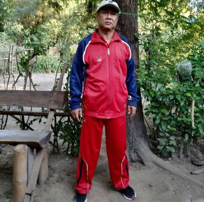 U Zaw Lwin, a member of a volunteer clinic who had just released from abduction and interrogation was again captured within 24 hrs by junta troops in Paungdae tsp, western Bago division on Jun 6.  #2022Jun8Coup #WhatsHappeningInMyanmar
#ReleaseTheDetainees