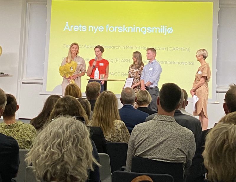 CARMEN vandt i går prisen for Årets nye forskningsmiljø. Vigtigt. Fordi psykiatrien fortjener, forlanger og behøver patient- og virkelighedsnær forskning i sygepleje og sundhedsfremme. Det står vi for. TAK for anerkendelsen og tilliden. Vi ses derude!