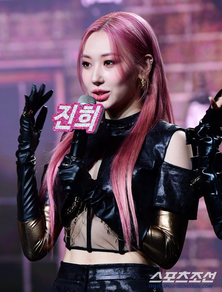 WFKSecretNumber's tweet photo. 🔥DOOMCHITA🔥

Showcase - Jun 8th 2022

Jinny

#SECRET_NUMBER #시크릿넘버 #JINNY #진희
#DOOMCHITA #둠치타 #COMEBACK @5ecretNumber https://t.co/m2Cbbs3psv