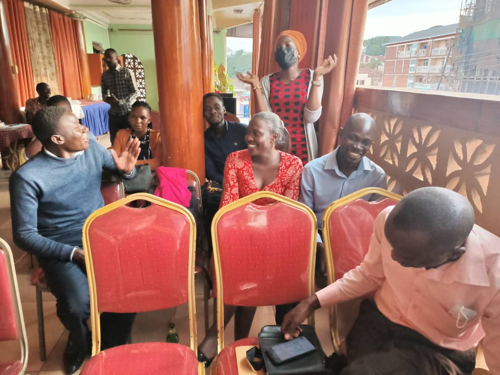 RotaractRubaga's tweet photo. About yesterday's fellowship!
We were honored to have the Cancer Run11 Registration Chair @CMP Prossie Namatovu Lukwago who called upon everyone to participate in the Run to save a life.
We pledge our participation as a Club.
We extend our sincere gratitude to you
Continued👇👇 https://t.co/6zYMKIcNWC