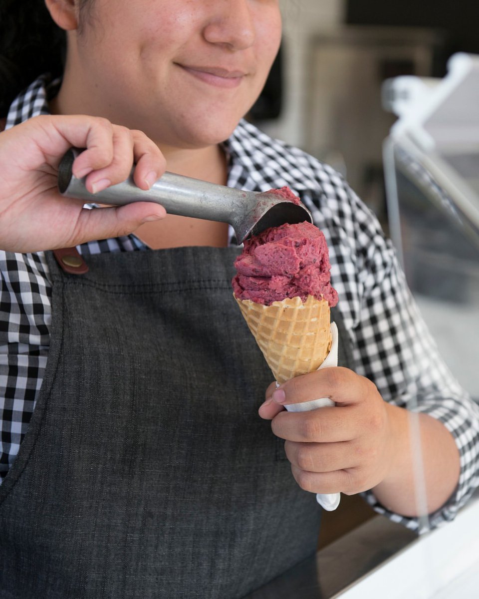 We're back! Ice Cream season is here and we've opened our doors again to deliver icy treats back at the Point from Wednesday - Sundays 12pm - 6pm! Our Trading Post Gift Store will also be open Wednesday - Sundays 10:30am-6pm. #prospectpoint #stanleypark #onpoint #vancouver #yvr