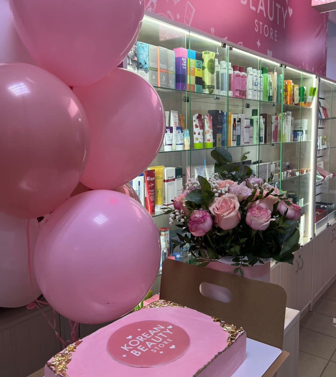 Разыгрываю сертификат на 2 тыс 💄

От магазина «Korean Beauty Store» 🛍

Оригинальная косметика по самым низким ценам, держим цены 🥰

ТЦ ГЛОБУС, 1 этаж 

instagram.com/korean_beauty_…

Условия крайне простые:

1. Читать меня 
2. Сделать рт

Результаты 15 июня в 20:00