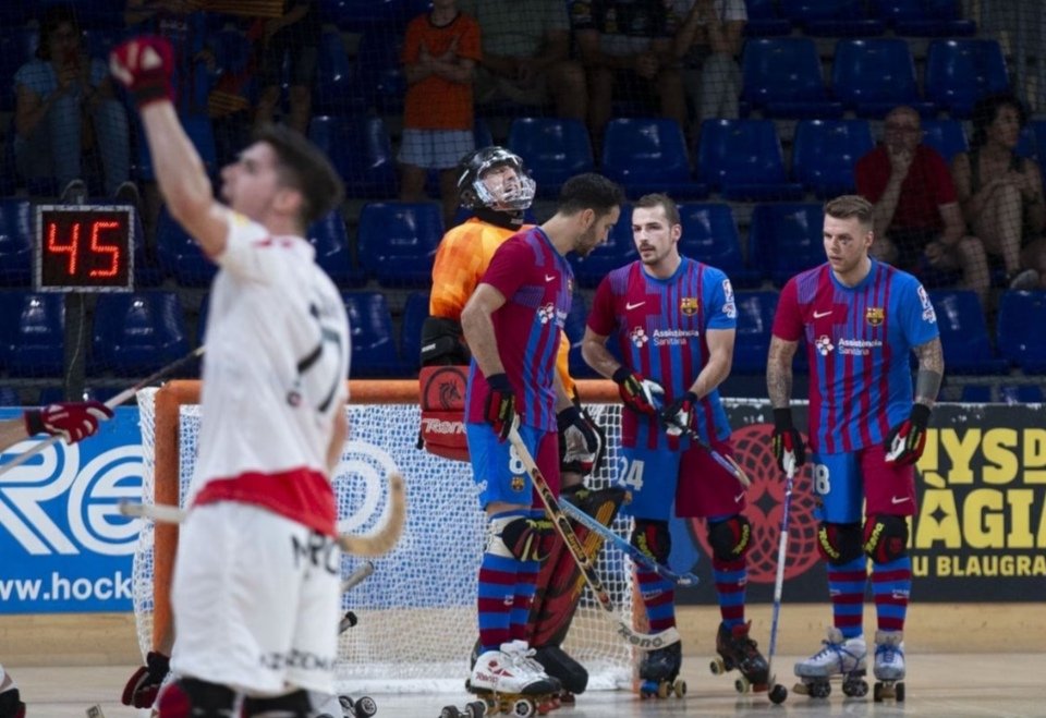 S'ha guanyat al Barça al Palau, #ForcaReus 🔴⚫ Sempre Reus  Deportiu, gran afició  <a href="/troopersreus/">TROOPERS REUS</a> <a href="/cfreusdeportiu/">CF Reus ⚽️</a> <a href="/CFReusRN/">CF REUS RN</a>
