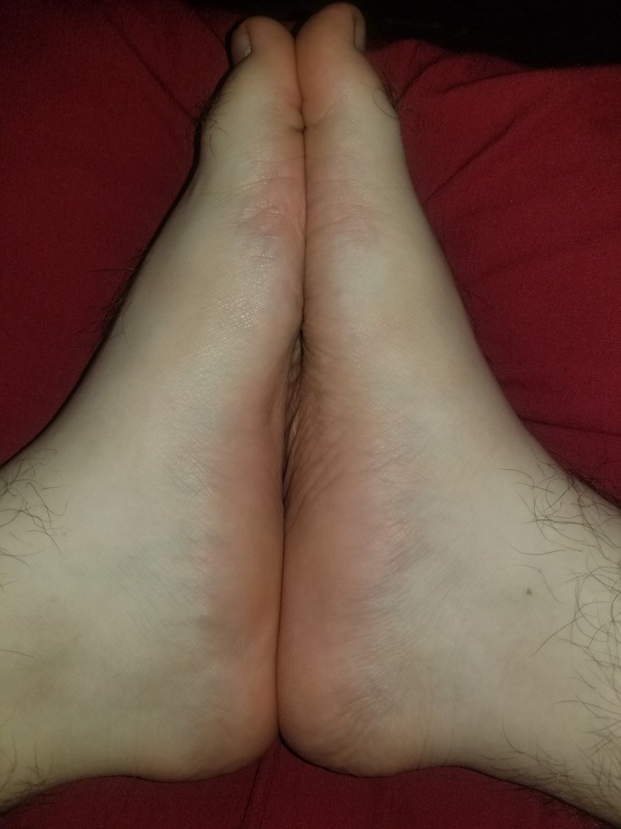 GeekNFreak69's tweet photo. Feet content coming in hot! #Onlyfans #Feet #Cum #Snapchat #DaddyOnSnap #Cashapp #LotionVids #Moisturizing https://t.co/K9AWbkON5i