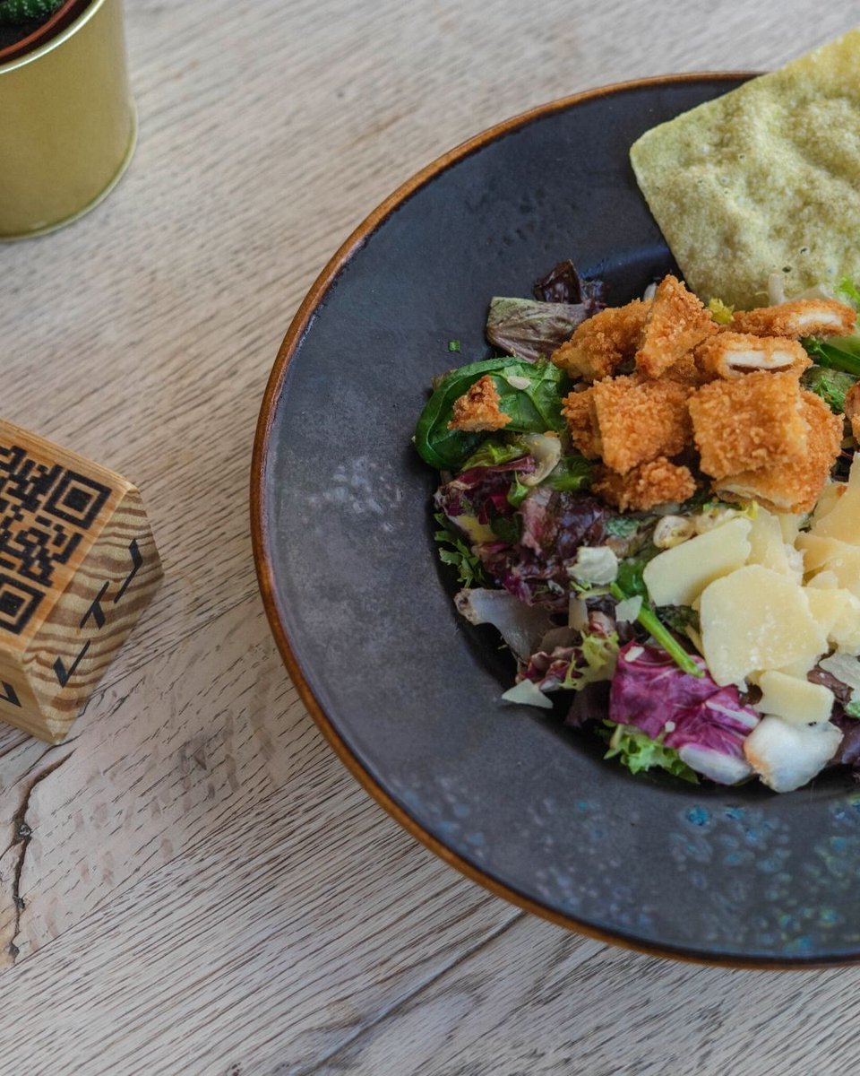 rest_lateral's tweet photo. Ensalada César con Pollo Panko 🌱 🌱 🌱 ¡Una de nuestras ensaladas más TOP que te enamorará!
_
#Lateral #EnsaladaCesar #LTLovers #PolloPanko #GoGreen https://t.co/32MtiDjUwn