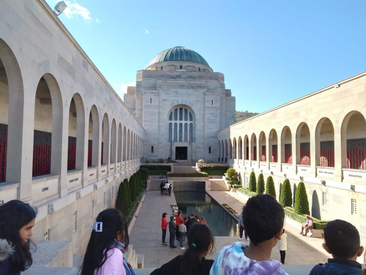 NorthbournePS's tweet photo. Canberra Update - Day 2: Students are learning at places like The Royal Australian Mint, The National Museum and The National Portrait Gallery. A highlight for all students was a visit to Questacon! #canberra #iamnorthbourne https://t.co/62lTNjYbAX