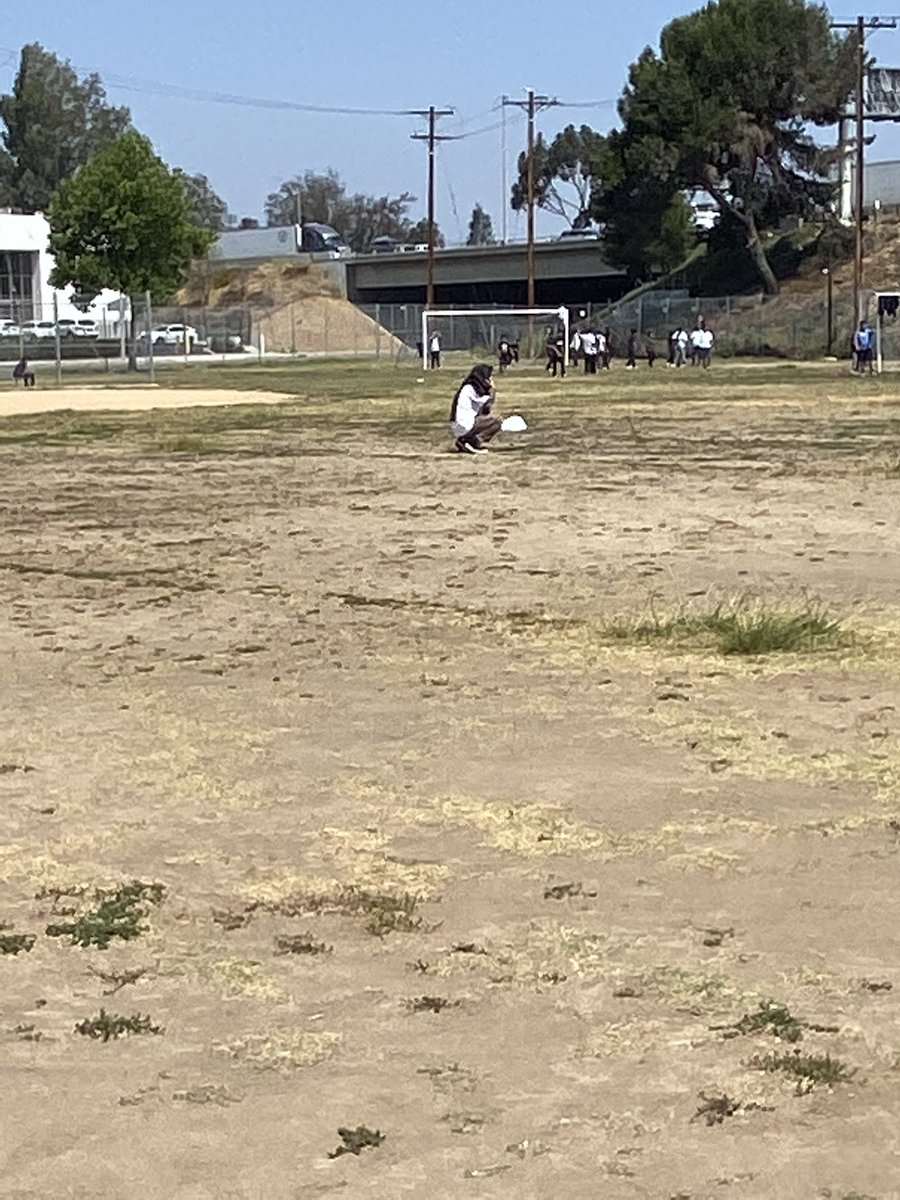 enderIilies's tweet photo. Zesty ahh stance😭😭😭 https://t.co/KQHRncOlGe