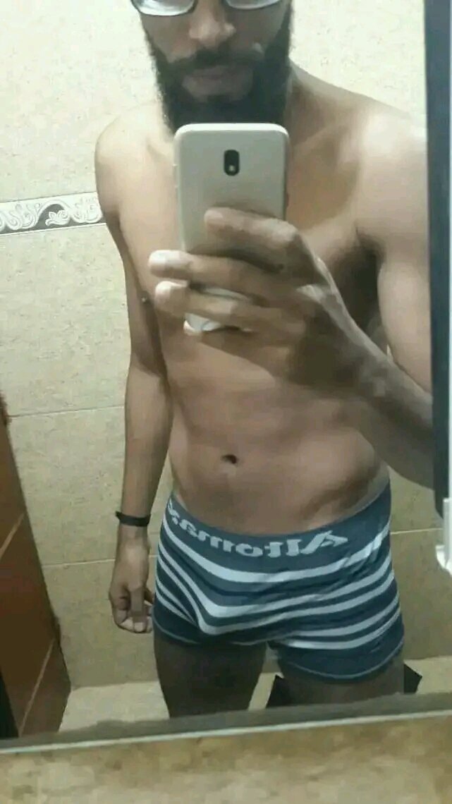 BrBrothers_'s tweet photo. Moreno sarado e gostoso pqp😈 https://t.co/sNpINZMNsi