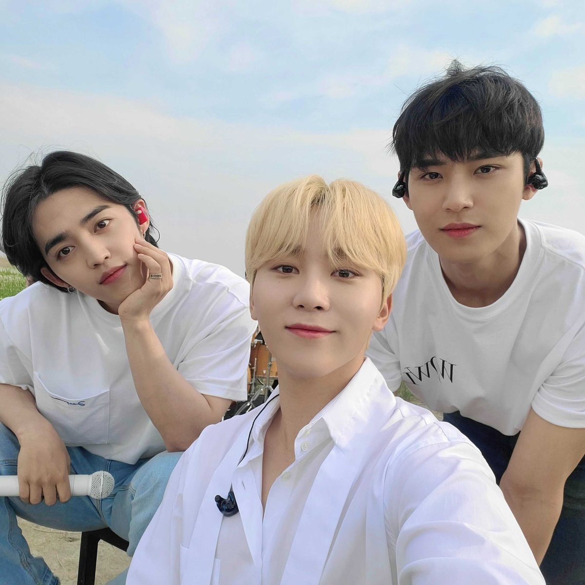 00MH1EMA's tweet photo. Happy BFF day din, SBS! 🤪🫶 https://t.co/IqlaBK9akI