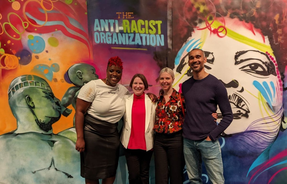 Avril Chester tweet media