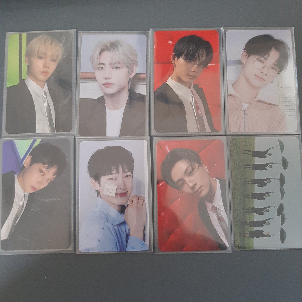 OmiUnnie's tweet photo. Interest check! wts lfb 
Helping a friend

ENHYPEN BLESSED-CURSED POB

~can tingi and also open for small member set
~onhand
~mint condi

Lmk in DM if inch ^^ 

t. sunghoon sunoo jay niki specd pob pc b-c https://t.co/cj4XRieDyr