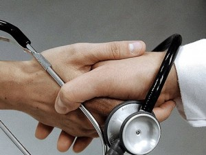 Ya está aquí #EM_UIMP22, el Curso de Verano sobre #ESCLEROSISMÚLTIPLE en la <a href="/UIMP/">UIMP</a>
 
MESA REDONDA "El paciente activo en la investigación de la EM".
<a href="/fabian_docagne/">Fabian Docagne</a> 
<a href="/josemaoscar/">JOSE MARIA PRIETO</a> 
<a href="/FundacionGAEM/">Fundación GAEM</a> 
- Vicenç Martínez <a href="/SanidadCLM/">Sanidad CLM</a> 
- Yolanda Aladro

Más info en uimp.es/agenda-link.ht…