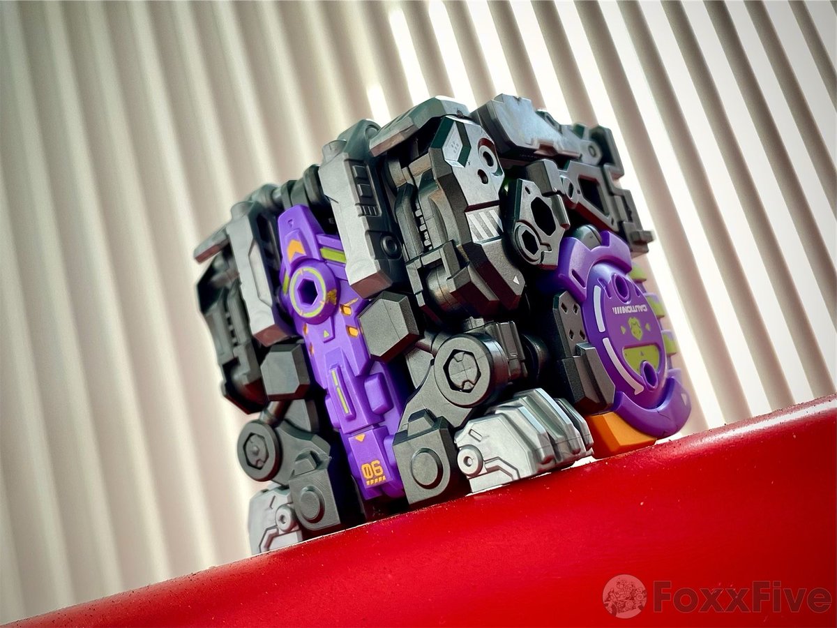 foxracingfive's tweet photo. Unit BB-46 @52Toys @52TOYSJP @s250_MKII #52toys #beastbox #desktoys #ビーストボックス #acidghost #eva #evangelion #nerv https://t.co/K5EottqnsS