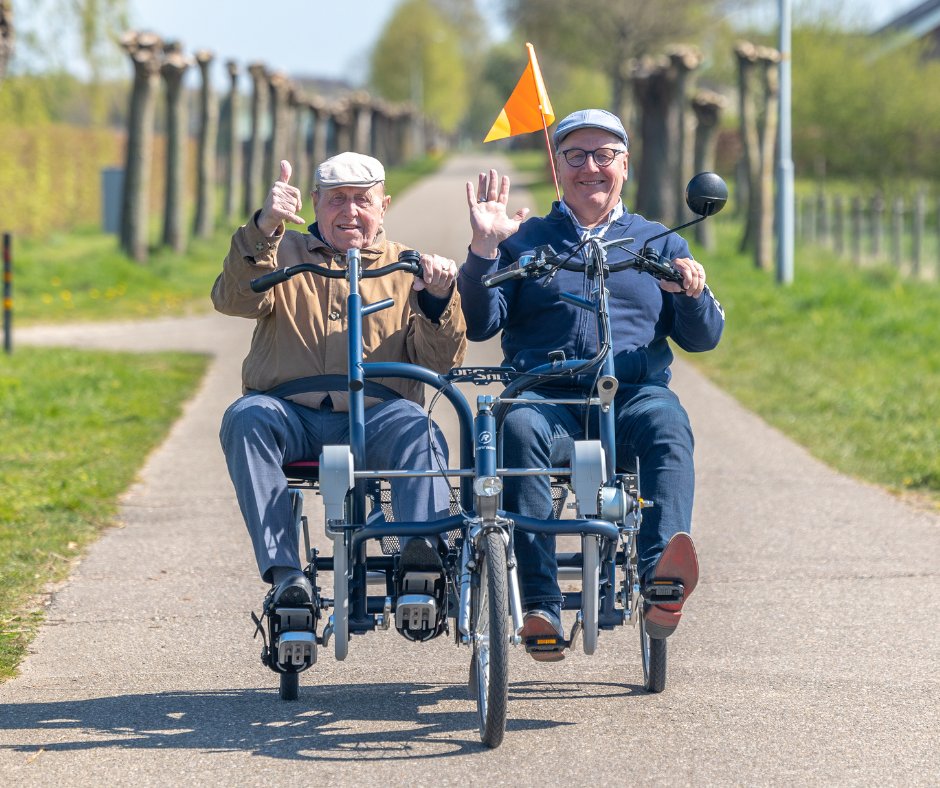 vanraam's tweet photo. Vandaag is het vaderdag! 🥰 Zet jij vandaag ook je vader, grootvader of iemand anders in het zonnetje?☀️
#vanraam #letsallcycle #aangepastefietsen #vaderdag #vaderdag2022 #fun2go #duofiets #driewielfiets https://t.co/CdXL58ZZGn