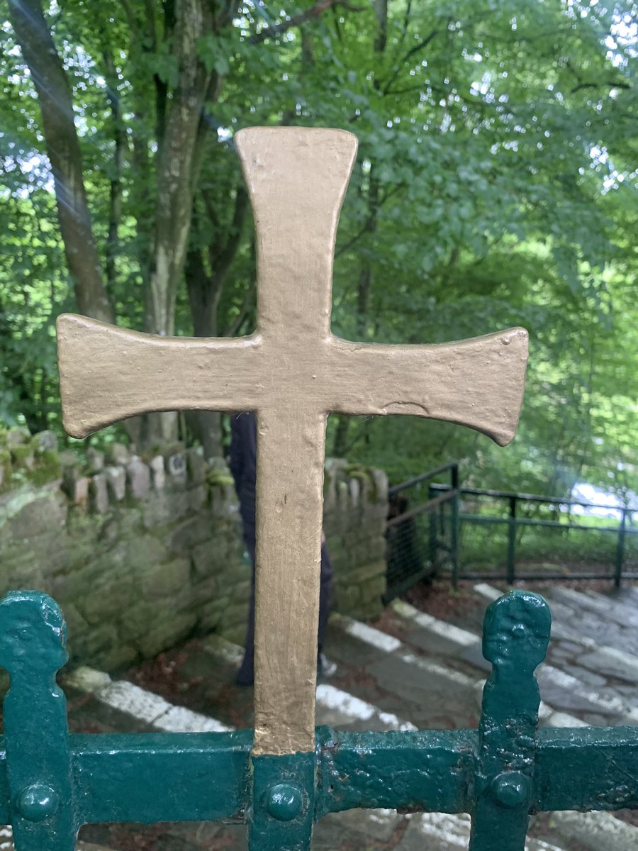 JuJuJay3's tweet photo. St Patrick’s Holy Well - a very special place and one of many healing wells in #ireland
#stpatrickswell #holywell #well https://t.co/CbDdPmsVru