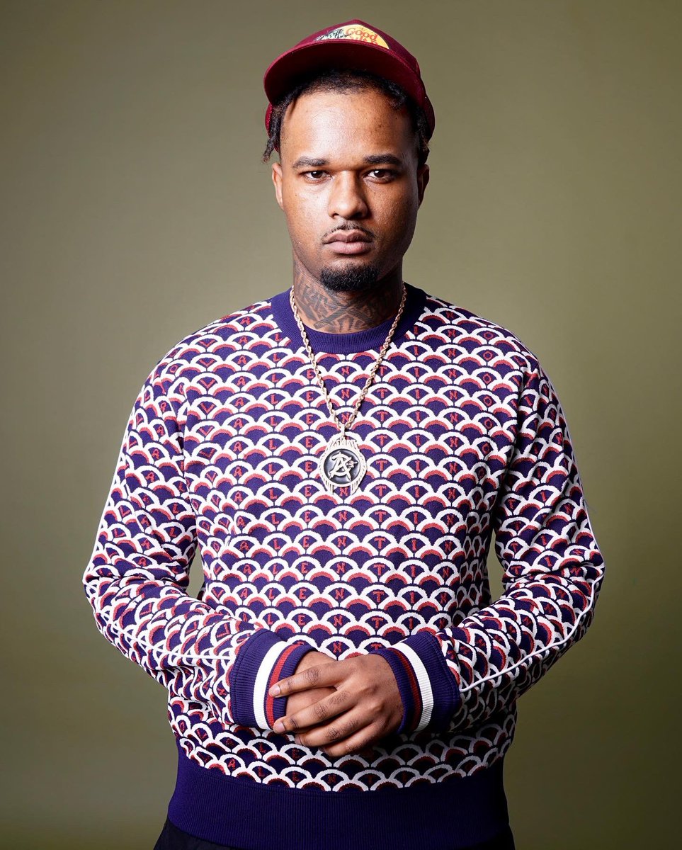 undrgrndmag_'s tweet photo. 🎂 Happy UNDRGRND Birthday to South Central’s very own @AzSWAYE 🥷

the 27-year-old rapper is still fresh off the May 30th release of his newest project “MY EASTSIDE WAYS”:
• 6 tracks / 11 min, 51 sec
• feat. @1chrisobannon, AzKilo

HAVE A DAY SWAYE‼️👏🏼
📸: @Luizzy_G #AzSwaye https://t.co/0cwXTQaMzy
