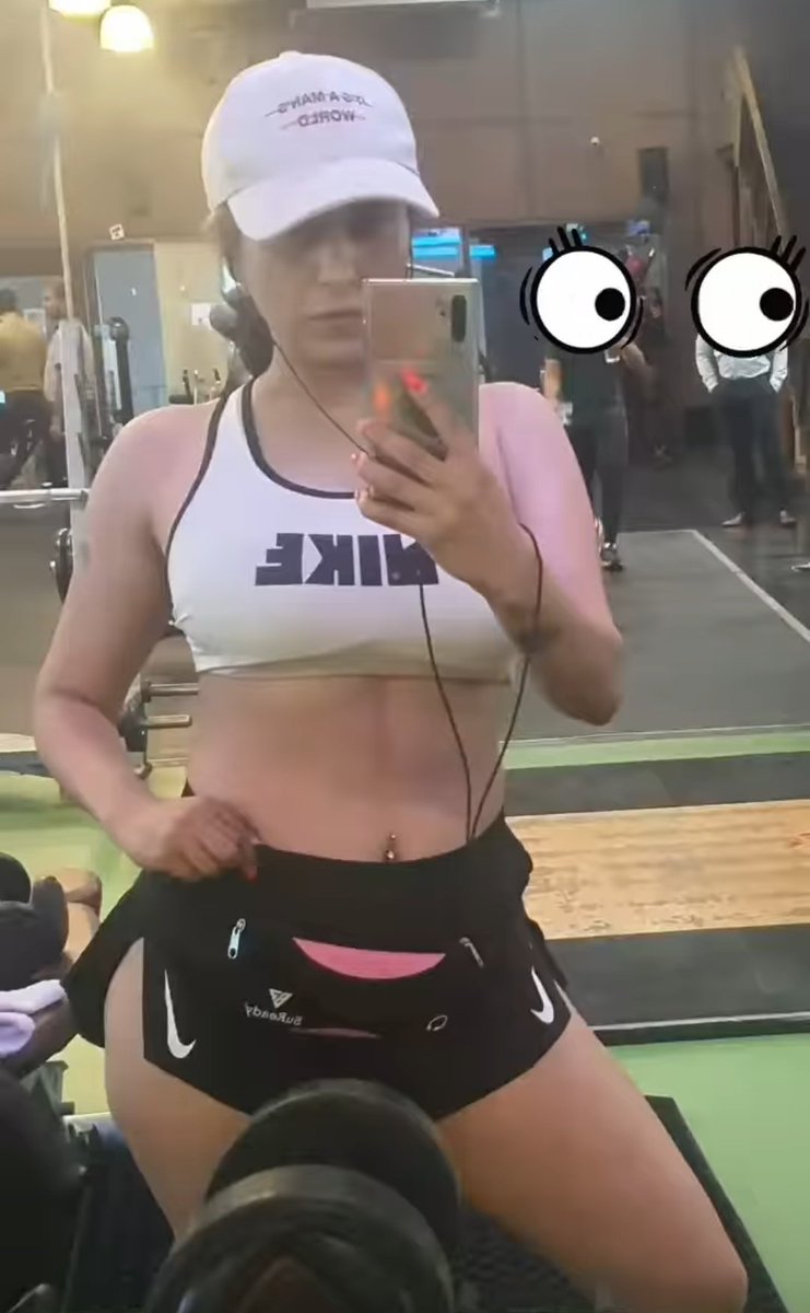 OotPatangi_Sups's tweet photo. Neha Bhasin's gym looks 💯
😍😍🔥🔥
#NehaBhasin 
#NBWarriors https://t.co/NO9GTjDqiP