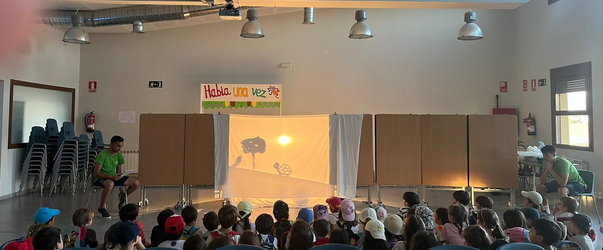 ColegiosElValle's tweet photo. ¡Así de bien lo pasamos el primer día de #granja! 🐰🐮
#ColegiosElValle #LTB #AuladeNaturalezaEmilioHurtado #3INF #ElValle https://t.co/80x8h39uR6