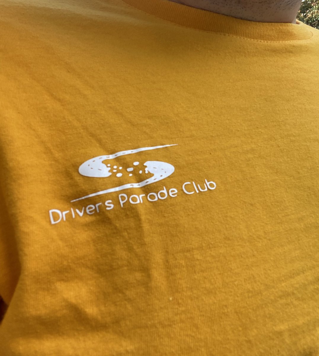 He ido a comprar con esta camiseta. A ver si no me tiran hate los trabajadores de Mercadona 🙃😇