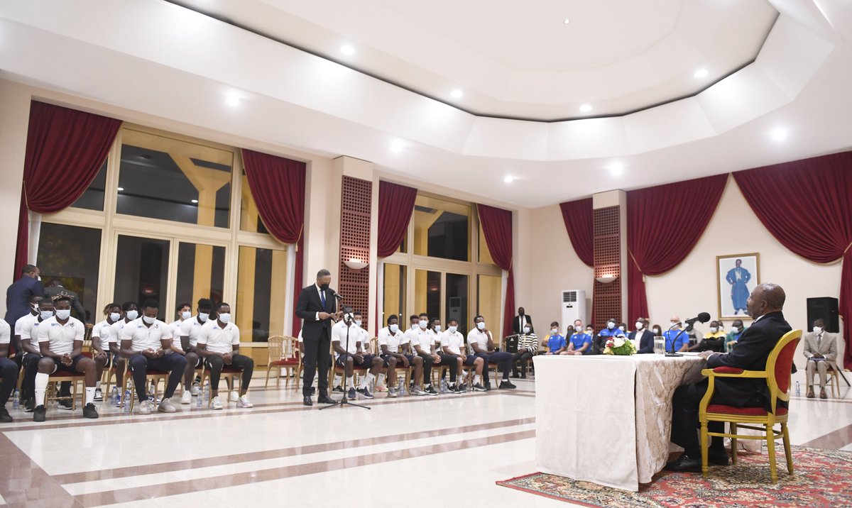 Ali Bongo Ondimba tweet media