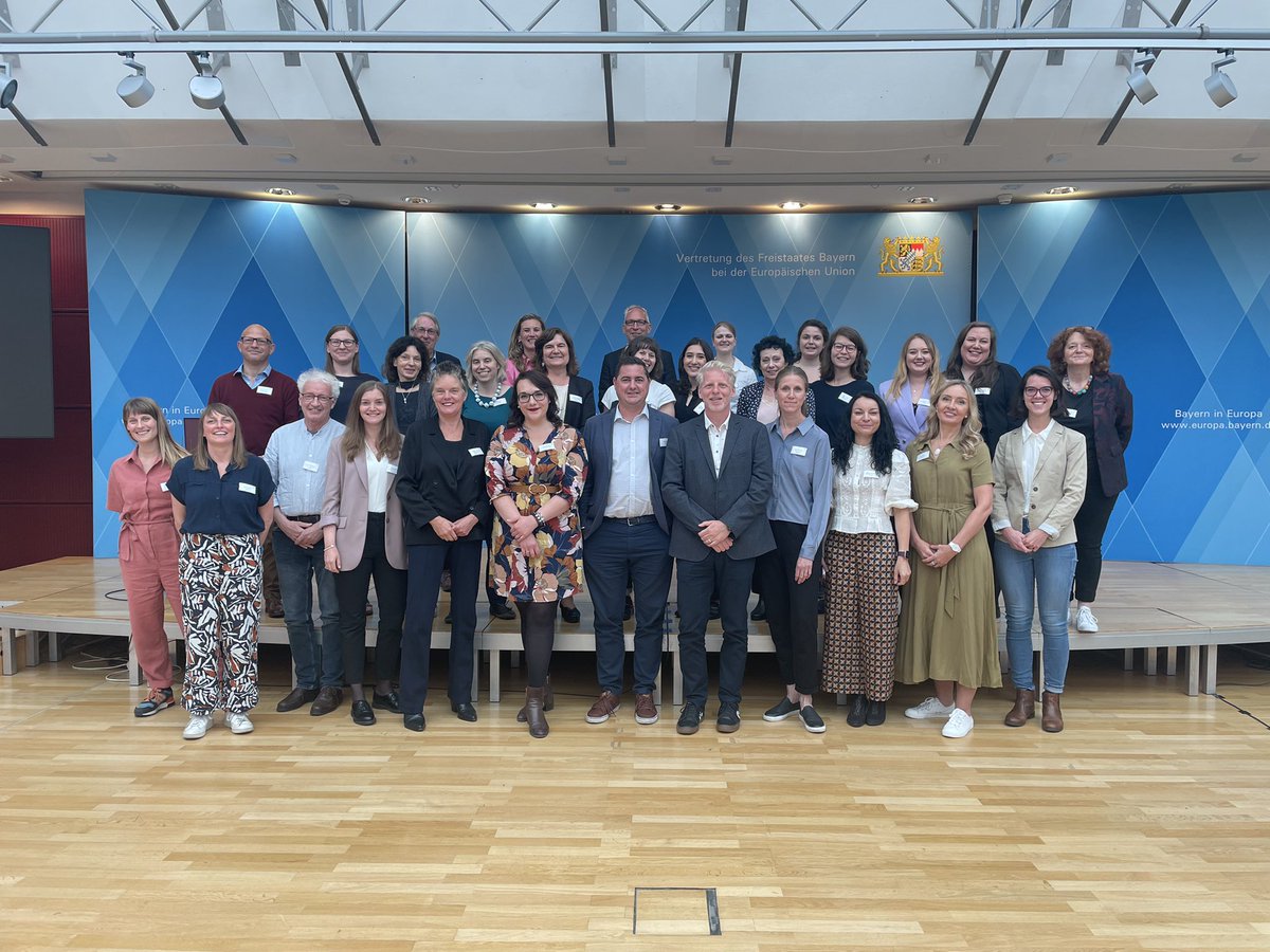 #EURead AGM in #Brussels Day 1: what a success! Discussing topics such as early years of book gifting, research results and reading promotion initiatives. 👏 @lit_cam @CHvorlesetag @iedereenleest @Lezenschrijven @Booktrust @EuropeanCommiss @Foreningenles @scottishbktrust & more