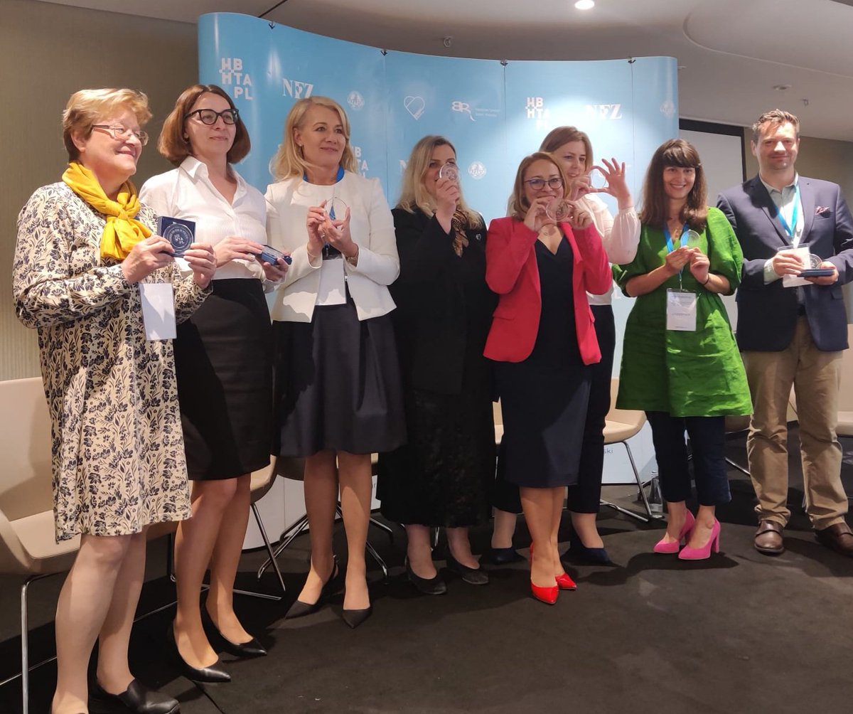 #HBHTA
Podsumowanie opowieści o tym jak zostaliśmy pionierami #HBHTA w Polsce 🤗
Szacunek ukłony i podziękowania zwłaszcza dla szpitali biorących udział w pilotażu!👏
Dla mnie to także zakończenie pewnego ważnego etapu w <a href="/NFZ_GOV_PL/">Narodowy Fundusz Zdrowia</a>
A zwłaszcza rozpoczęcie nowego <a href="/GUMedGdansk/">Gdański Uniwersytet Medyczny (GUMed)</a> 😊