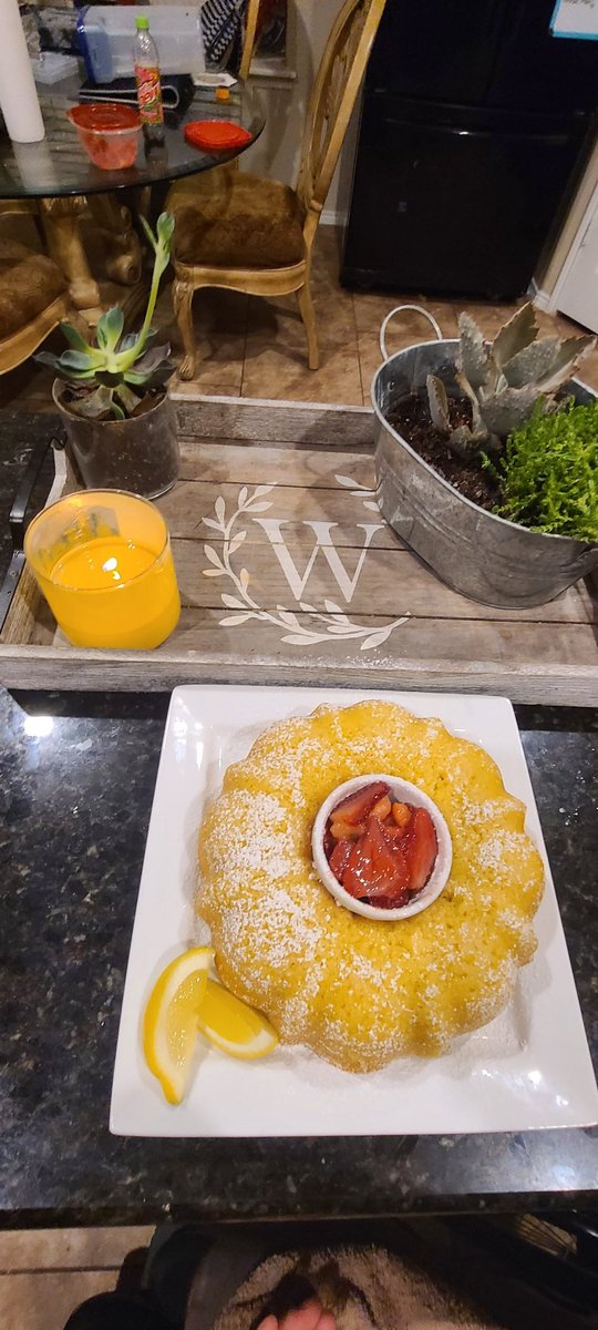 UnstoppableG89's tweet photo. Cannacake with a fresh mix of strawberries,banana and lemon. Whole cake-3500mg ๐๐คฏ๐ฏ
#thcinfused #bakedandbaking #homemade #cookingwithweed #420friendly
I should have a cooking show in my wheelchair with infused foods. Plus, I want to meet @GDeLaurentiis! ๐
@FoodNetwork https://t.co/5JuUC673uB