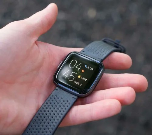 PulsomeSinBanda's tweet photo. Hoy hablamos de uno de mis pulsómetros favoritos, el Fitbit Versa 3. Con GPS incorporado (¡por fin!) y una pantalla espectacular.

Todos los detalles aquí:

https://t.co/V3KWMH97Nt

#fitbitversa3 #versa3 #fitbitfan #fitbit #ilovefitbit https://t.co/mycvR573kD