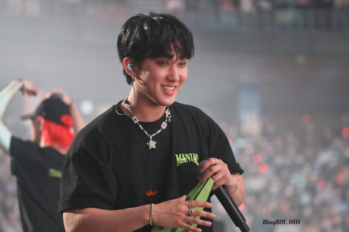 BlingBIN_0811's tweet photo. 220501 MANIAC 콘서트

#StrayKids #ChangBin 
#스트레이키즈  #창빈 https://t.co/nHL9BSxMcT