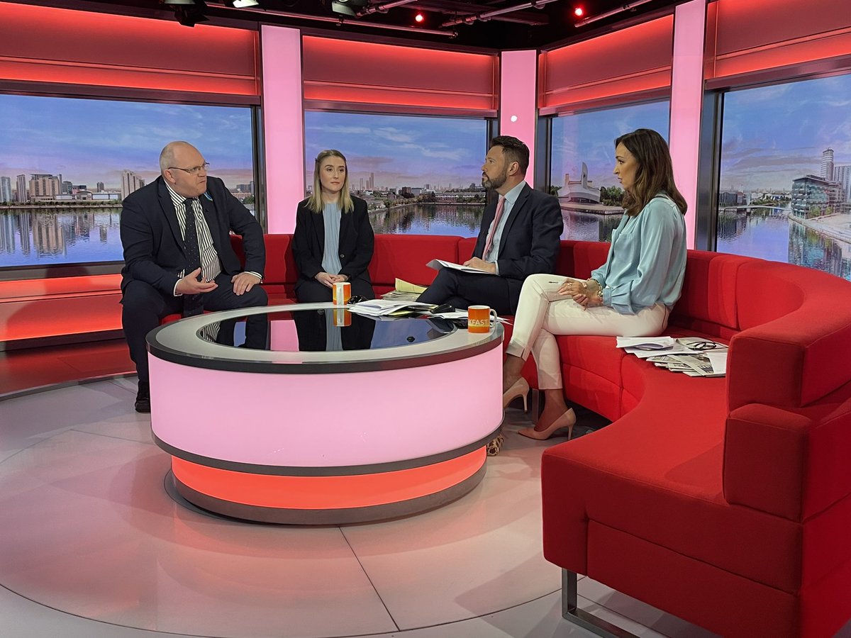 Our campaign to stop violence in pharmacies was on national and regional <a href="/BBCBreakfast/">BBC Breakfast</a> stations/channels today.  Time for employers to step up and genuinely embrace #zerotolerance <a href="/CCApharmacy/">Company Chemists' Association</a> @AIMpharmacies <a href="/NPA1921/">National Pharmacy Association</a> the-pda.org/violence-in-ph…