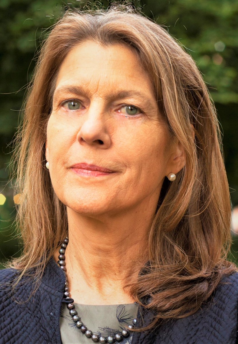 RCPath's tweet photo. Our next #RCPathBookClub will be taking place on 23 June. Join @ProfHeidiLarson, Director of @vaccine_trust, to discuss her book 'Stuck: How Vaccine Rumours Start – and Why they Don't Go Away'. Sign up for free at https://t.co/bWE4k2RXfy @LSHTM https://t.co/9DKYCy7rHs