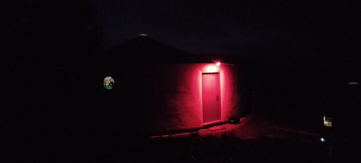 TheRoundhouses's tweet photo. First night of @Dark_Mofo here in #Tassie, so time to #PaintTheTownRed https://t.co/yVP63rEW4D