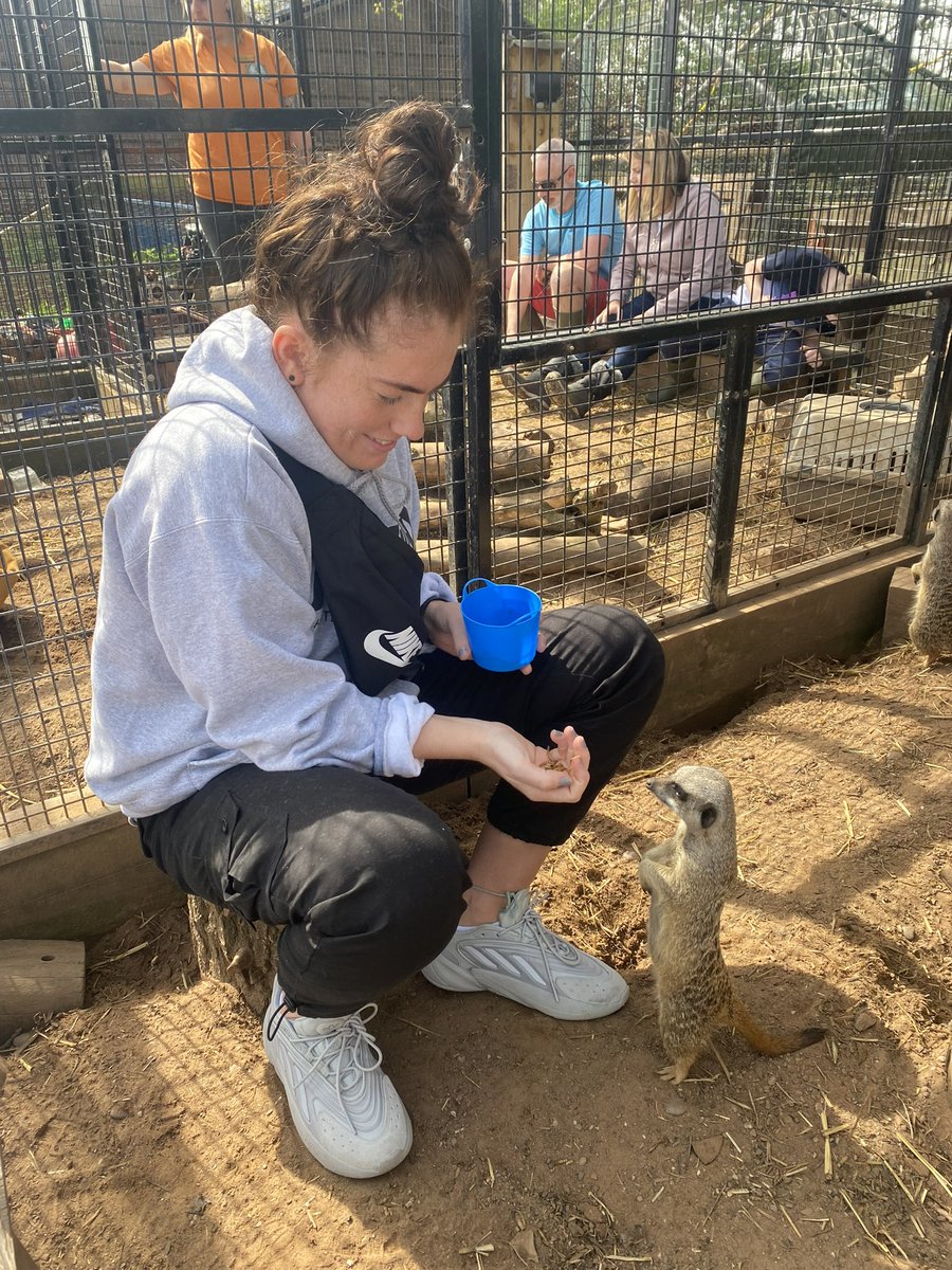 StyleeeR1's tweet photo. Happy birthday @meggxn_ 🥳 https://t.co/gzWdLhc95b